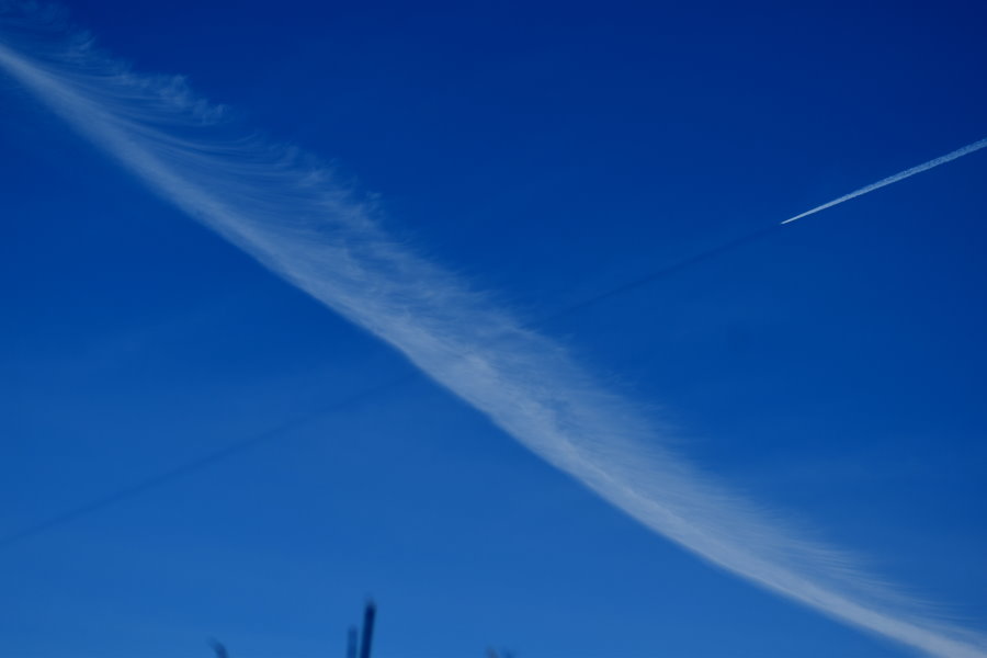 Schattenspiel am Himmel